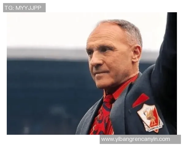 从球场巨星到全能达人细数那些成功转型的传奇足球球员